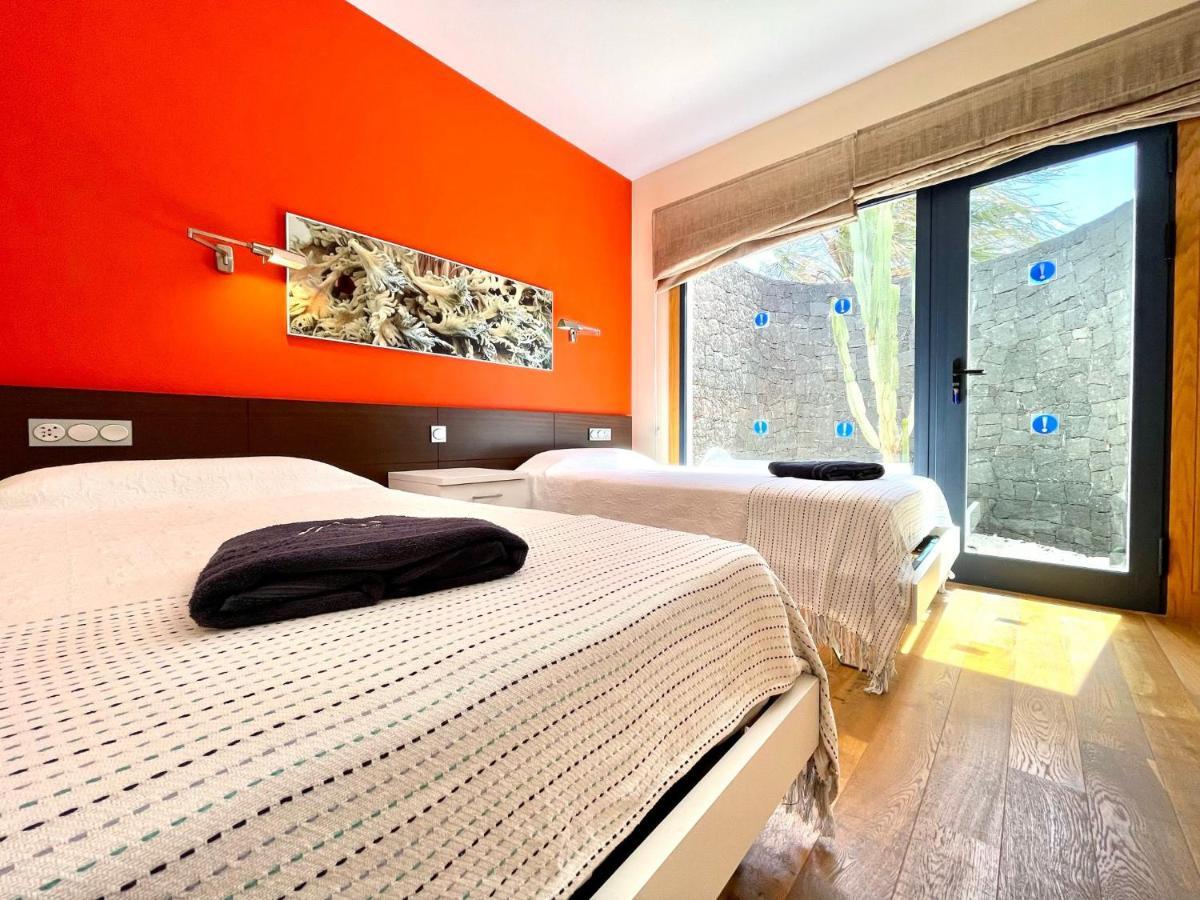פלאיה בלנקה Villas Mamma Mia Pool Heat Private & Jacuzzi מראה חיצוני תמונה